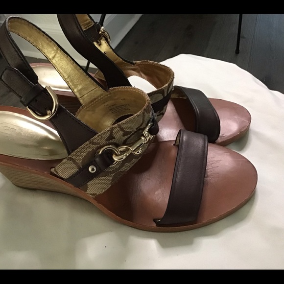 Coach Wedge Sandals Sz 8 1/2 - Picture 8 of 8